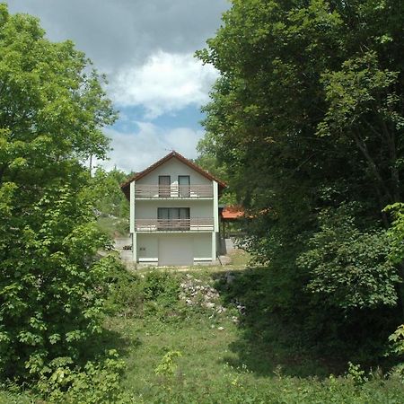 M & J Villa Krasno Polje Eksteriør billede