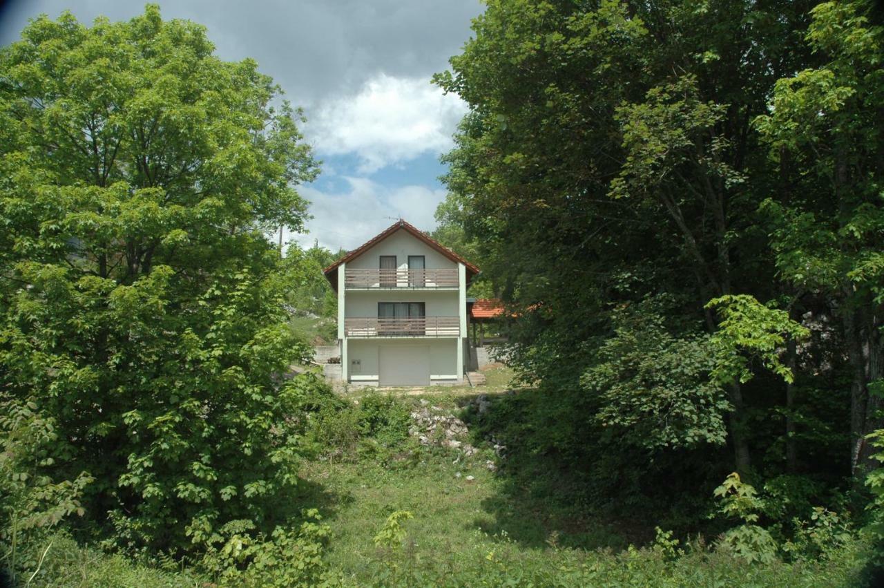 M & J Villa Krasno Polje Eksteriør billede